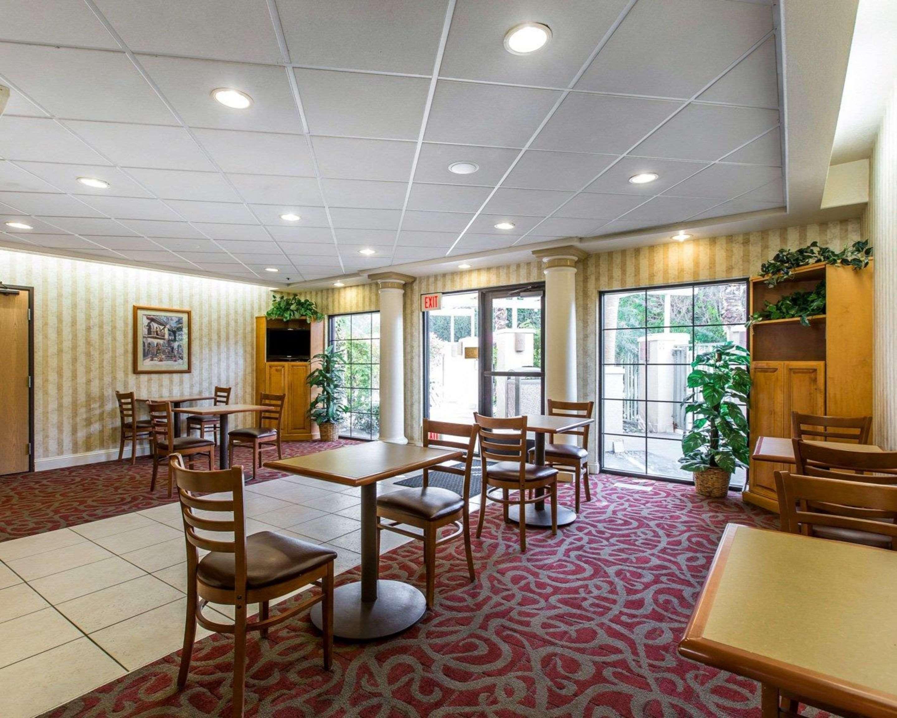Comfort Suites Palm Desert I-10 Eksteriør bilde